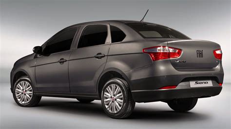 FIAT GRAND SIENA 2021 .